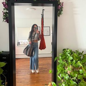 Meet your Posher, Shaina